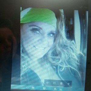 Meet your Posher, Bridgette